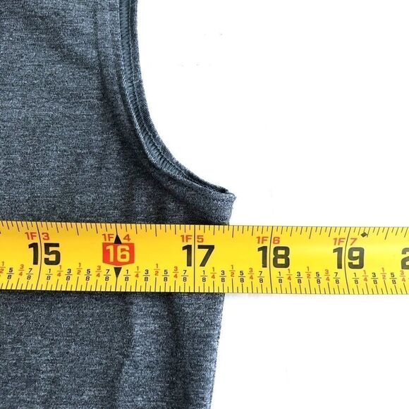 Under Armour HeatGear Sleeveless Compression Tee Shirt Sz L - Picture 4 of 6